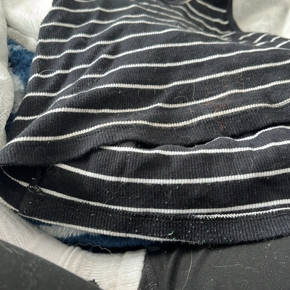 Black and white tank top - Picture 4 of 4